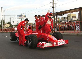 Barrichello v Praze (2004)