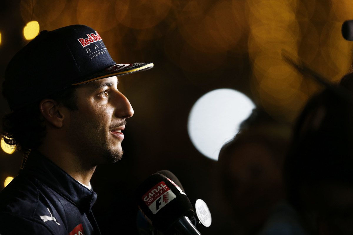 Daniel Ricciardo se těší, až si novinku vyzkouší na trati