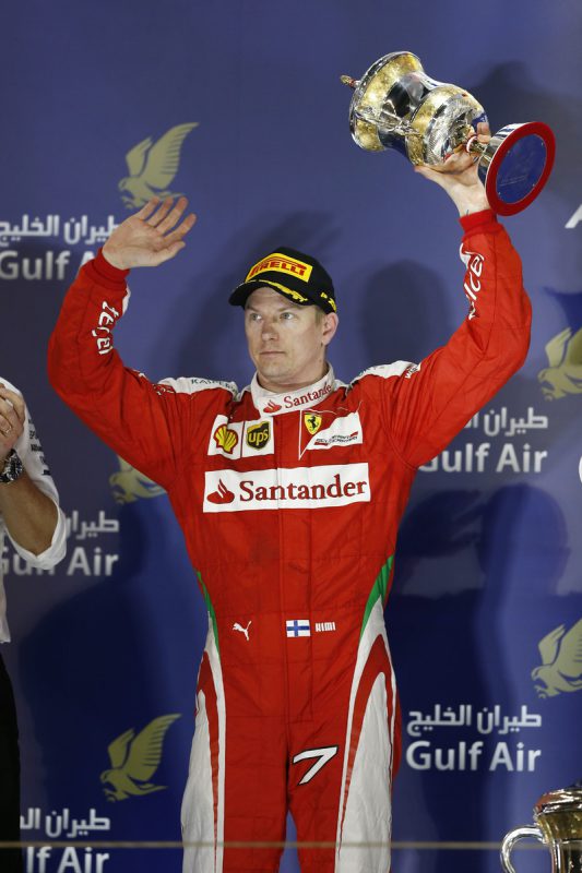 V Austrálii měl problém Räikkönen a Vettel skončil na pódiu. Bahrajn přinesl opačnou situaci
