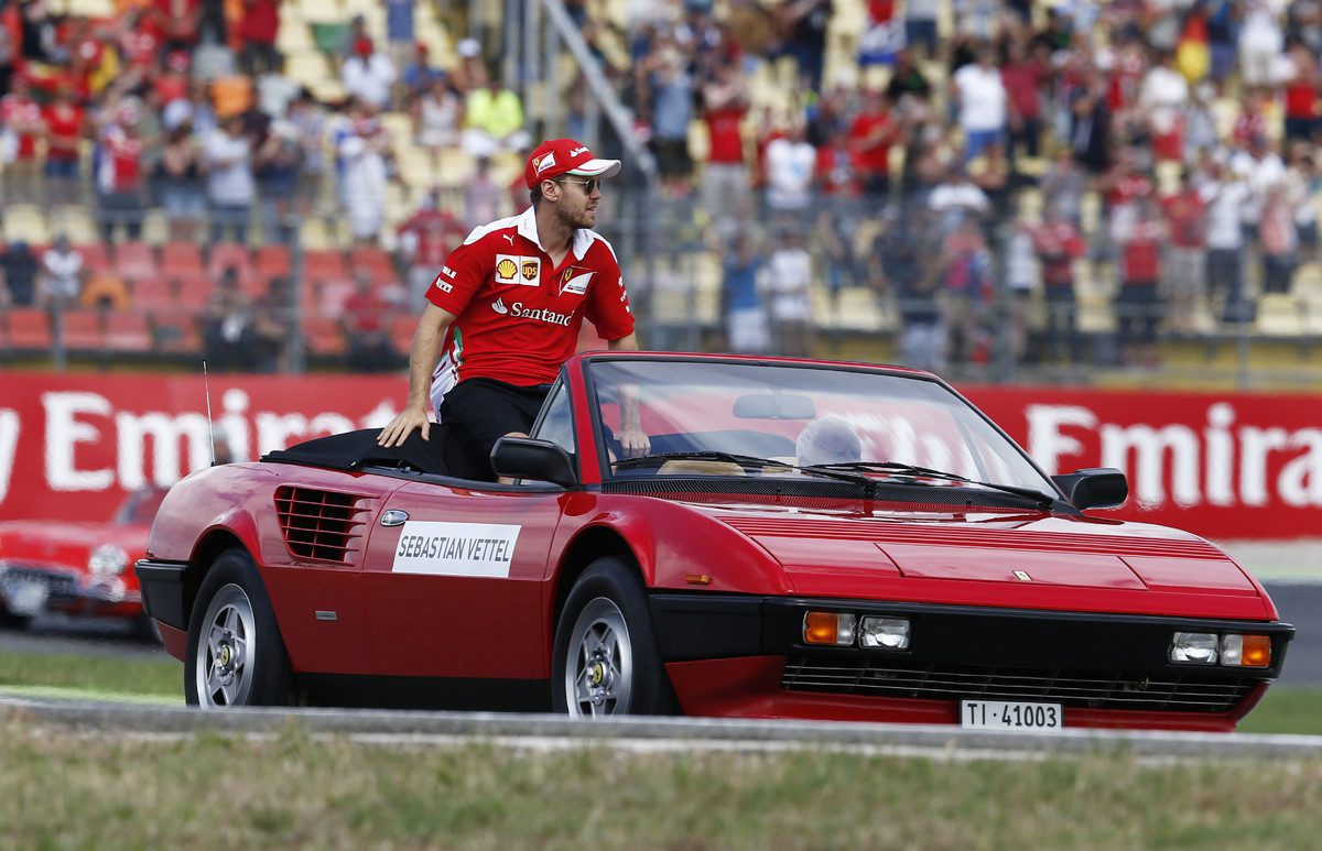 Vettel má o ideálním způsobu dopravy jasno