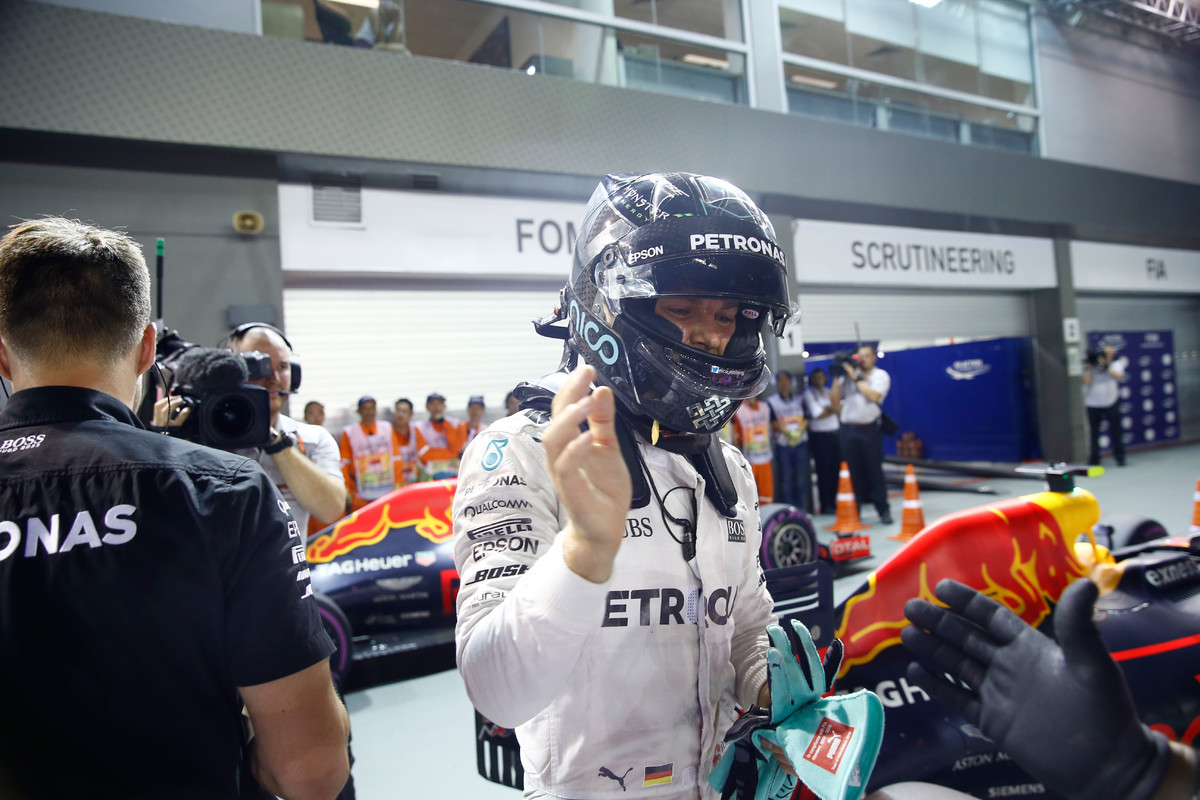 Nico Rosberg by se mohl opět vrátit do čela šampionátu, v kvalifikcai si pro to připravil dobrou pozici...