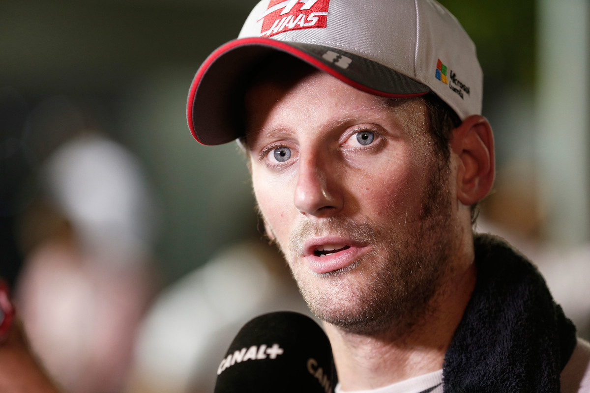 Negativní komentáře Romaina Grosjeana na adresu jeho vozu jsou v poslední době častým prvkem TV přenosů