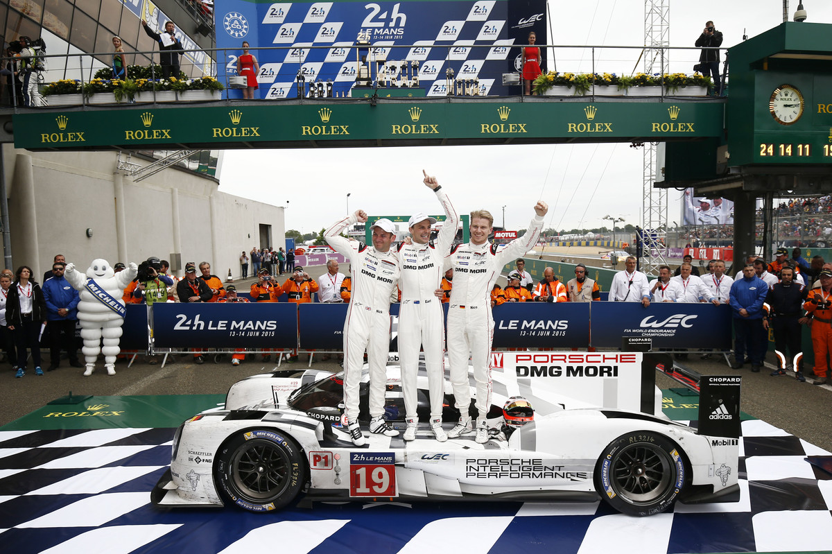 Nico Hülkenberg vítězem 24 hodin Le Mans