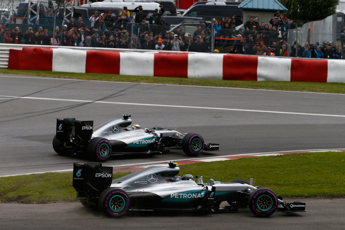 I letošní sezona nabídla několik vyhrocených vzájemných soubojů mezi jezdci Mercedesu