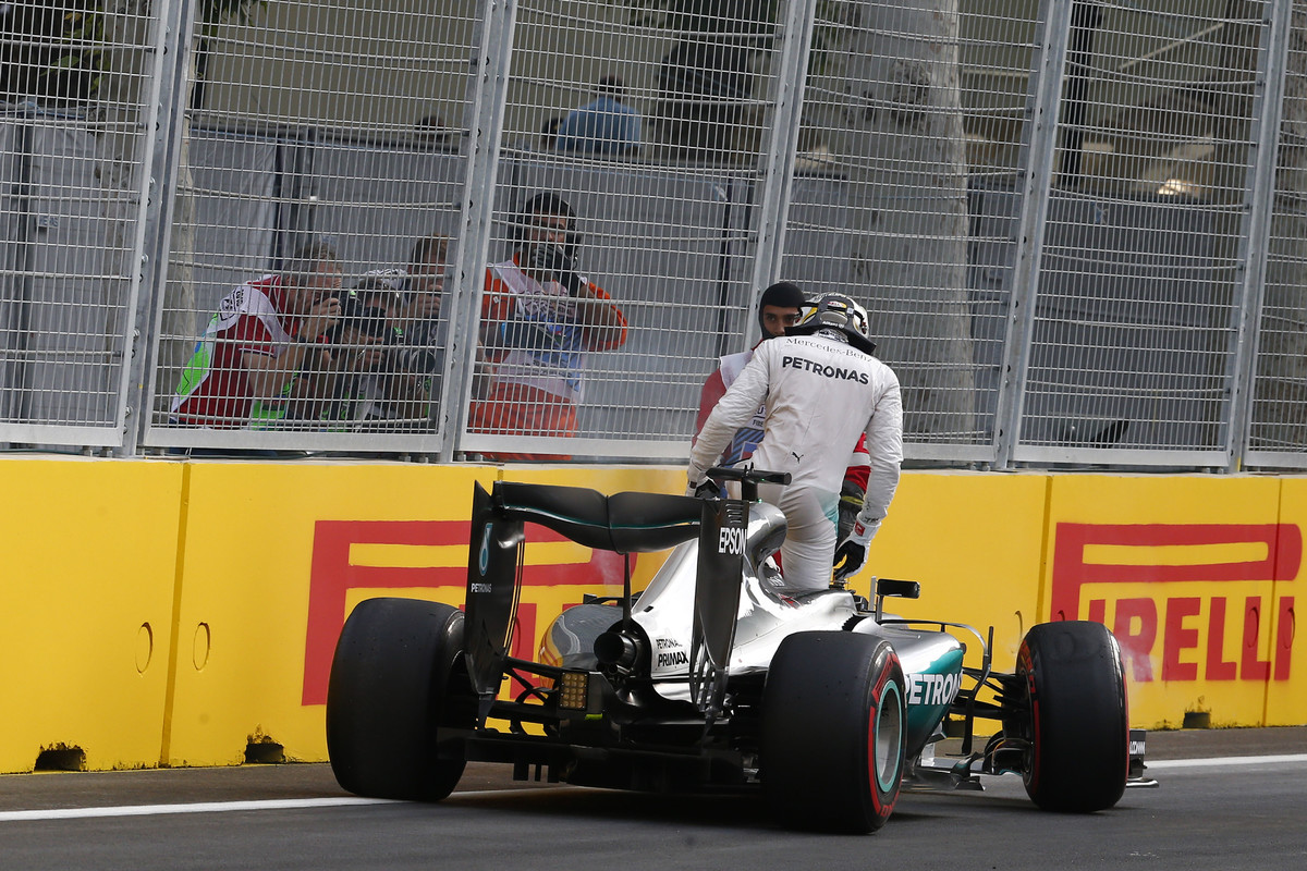 Hamilton se letos dopustila i několika chyb. Například v kvalifikaci na GP Evropy