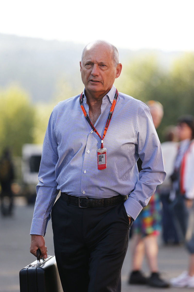 Ron Dennis odchází z vrcholné scény McLarenu