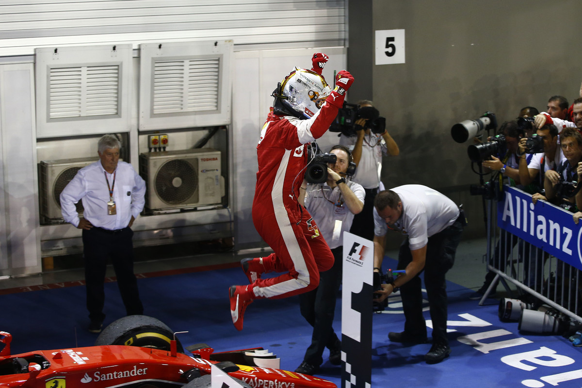 Poslední vítězství Ferrari – Velká cena Singapuru 2015