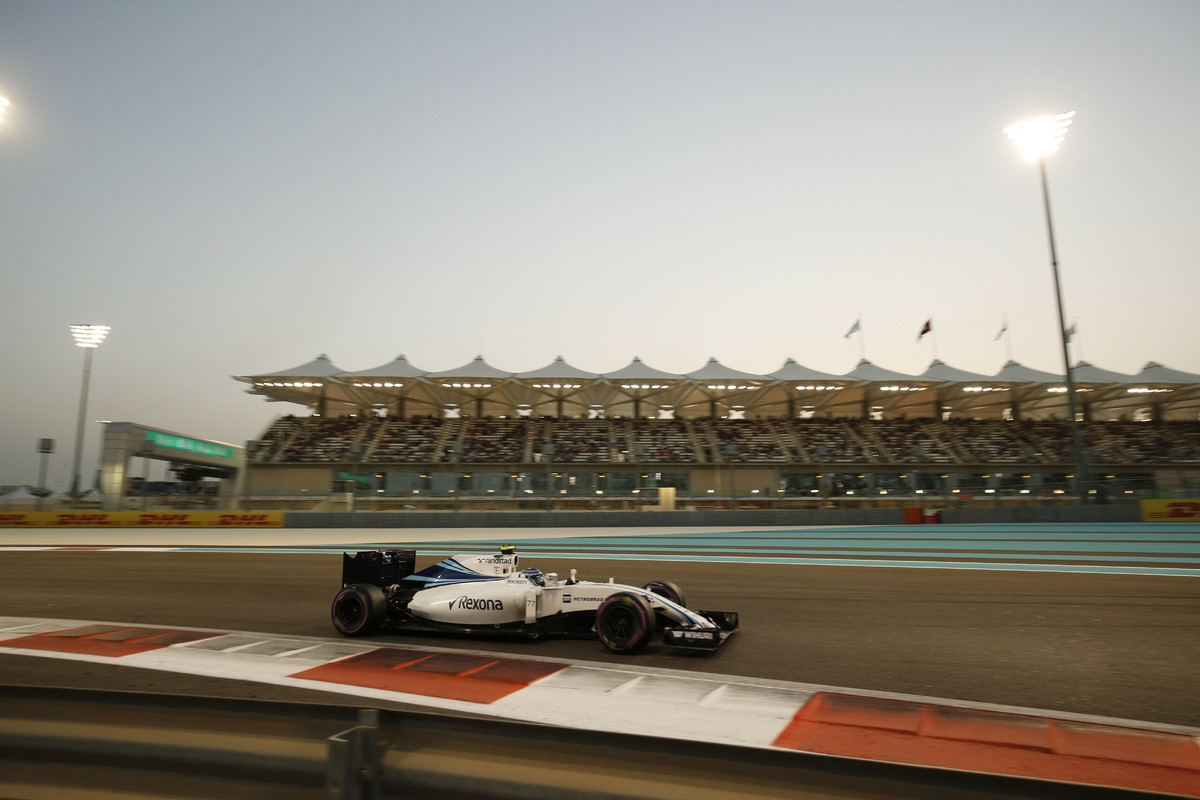 Po odchodu Massy bude Bottas novým tahounem Williamsu. Mercedes by však mohl chtít zabrnkat na notu výhodnější dodávky motorů